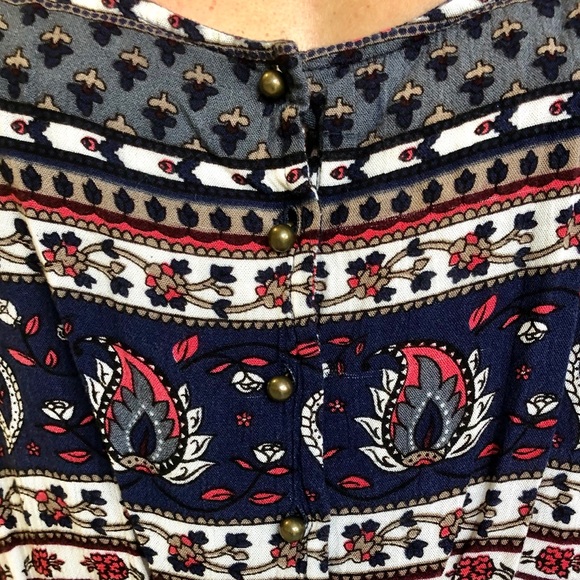 Patterned Romper - Picture 5 of 5